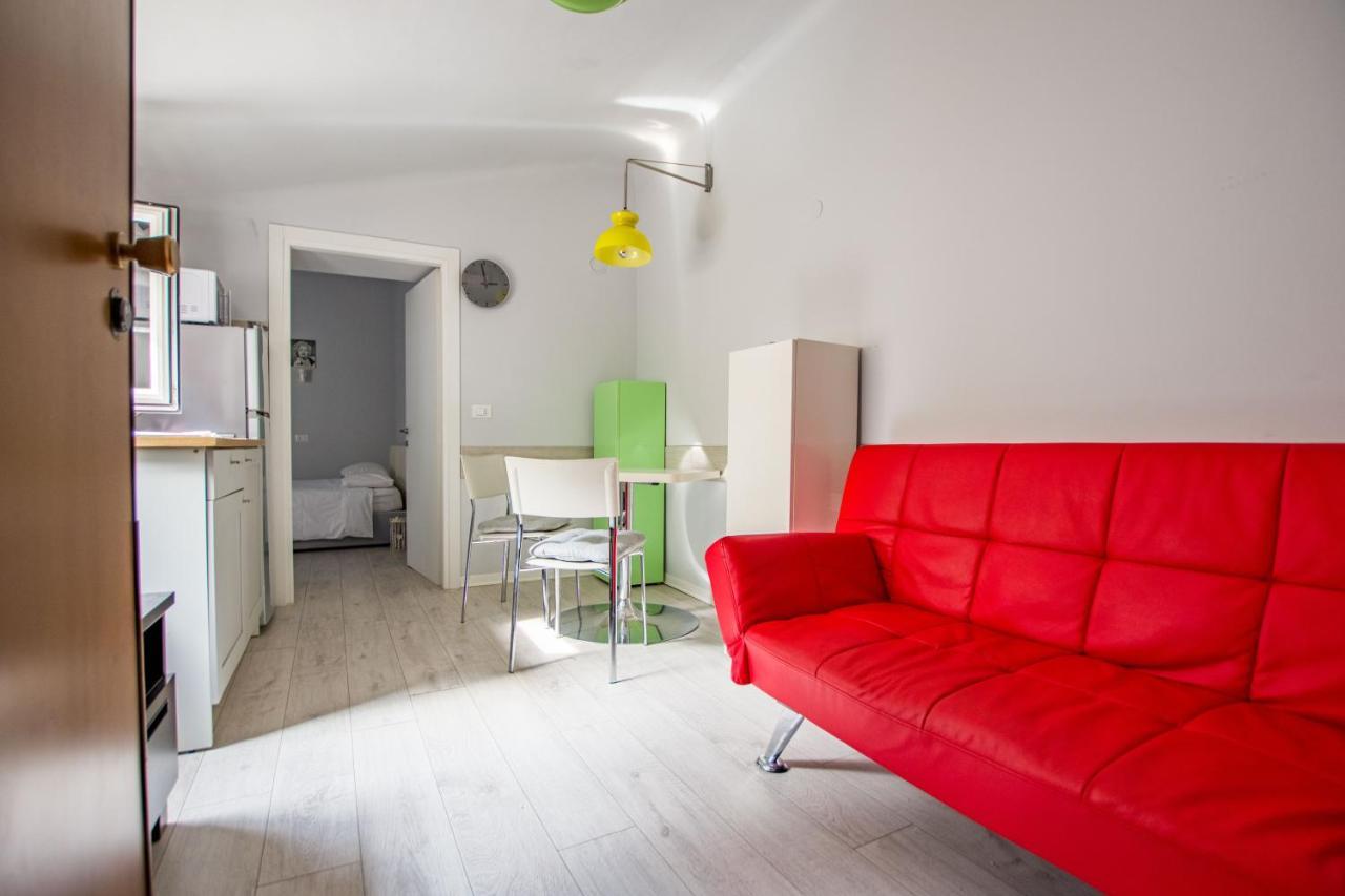 Viale 24 Apartment Trieste Bagian luar foto